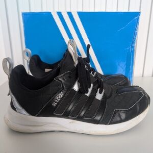 Size 9 Adidas Black / White SL Loop Runner Shoes Sneakers running Training